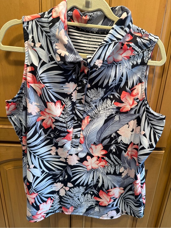 Tommy Bahama Tops - Tommy Bahama IslandZone tropical sleeveless polo shirt women’s xl